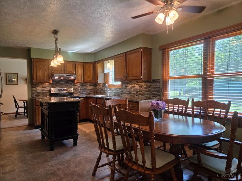 5680 Chestnut View Lane, Stonelick Twp, OH 45150 Photo 10