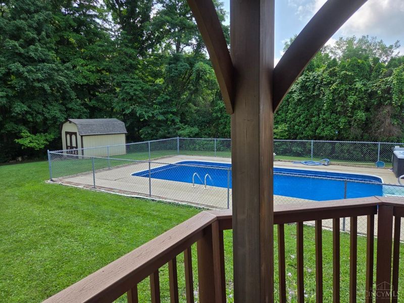 5680 Chestnut View Lane, Stonelick Twp, OH 45150 Photo 6