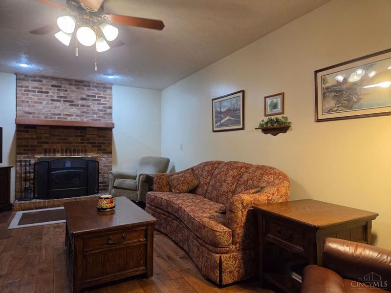5680 Chestnut View Lane, Stonelick Twp, OH 45150 Photo 7