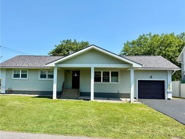 1210 Albany Street, Utica, NY 13501