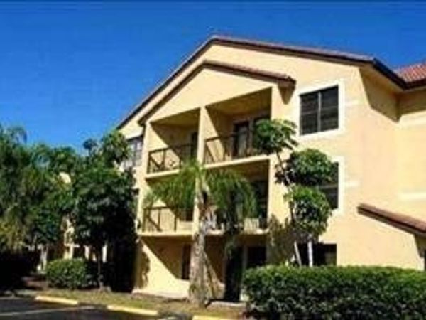 4421 W Mcnab Road, Unit 26, Pompano Beach, FL 33069