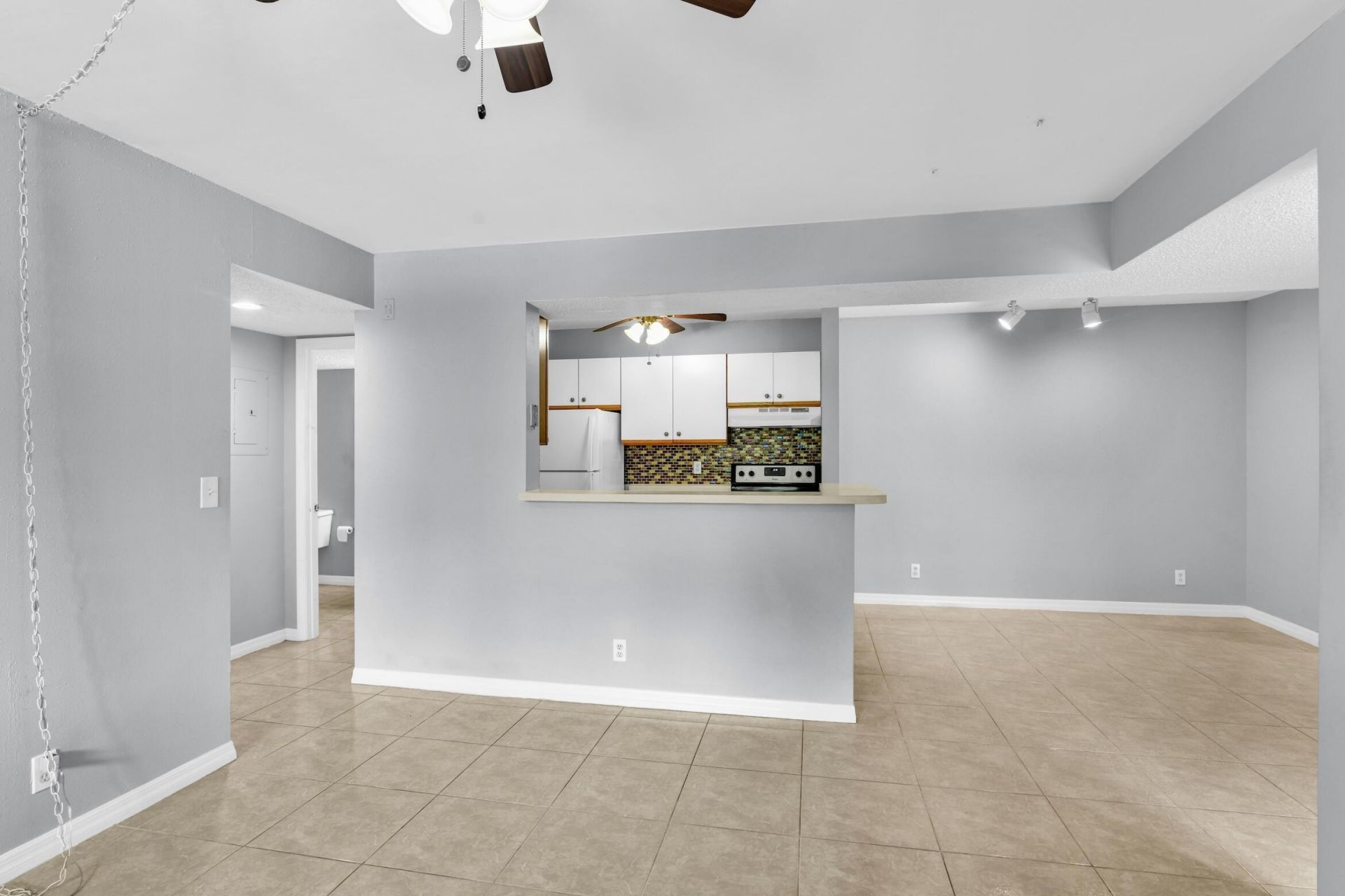 3995 W Mcnab Road, Unit B205, Pompano Beach, FL 33069 Photo
