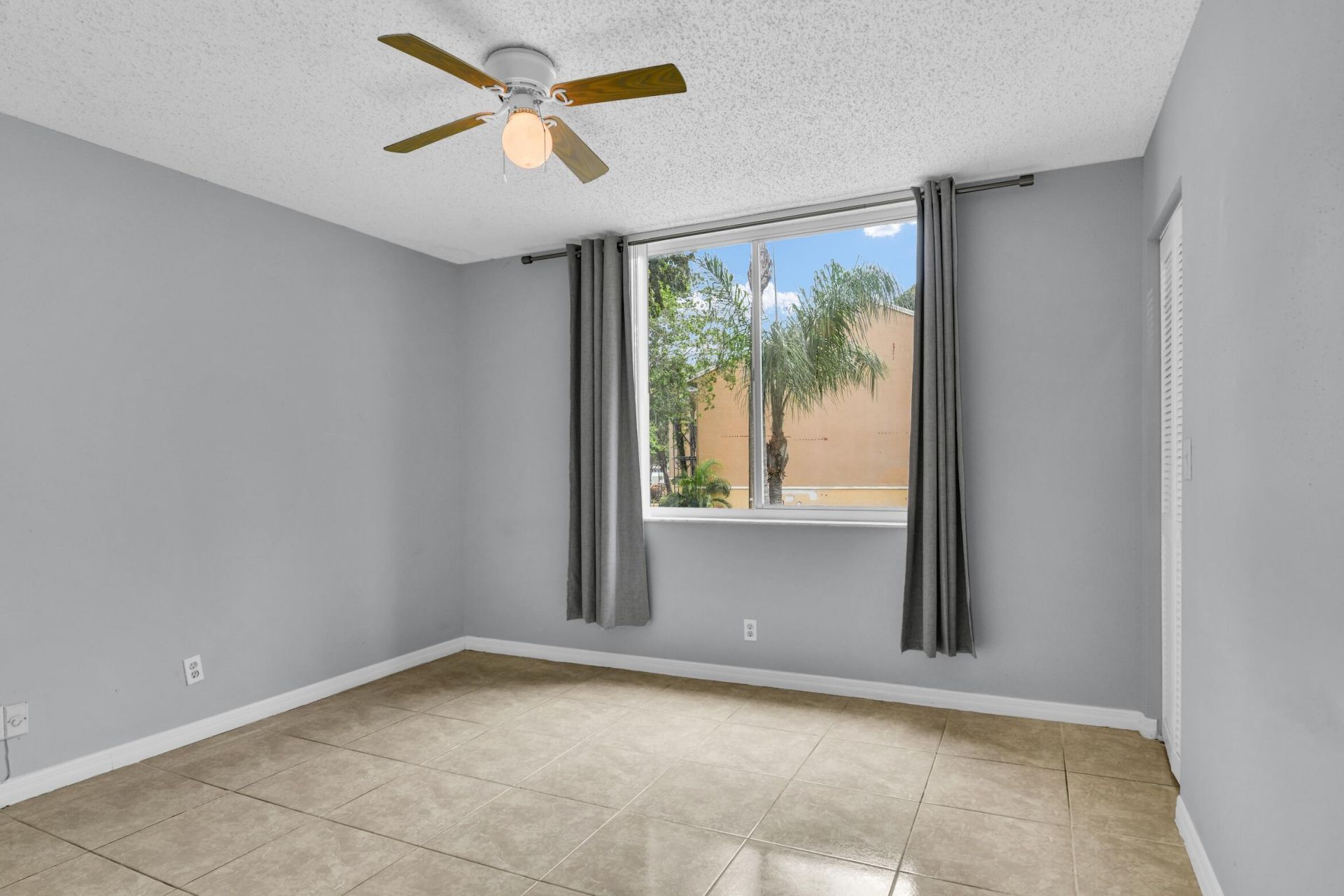 3995 W Mcnab Road, Unit B205, Pompano Beach, FL 33069 Photo