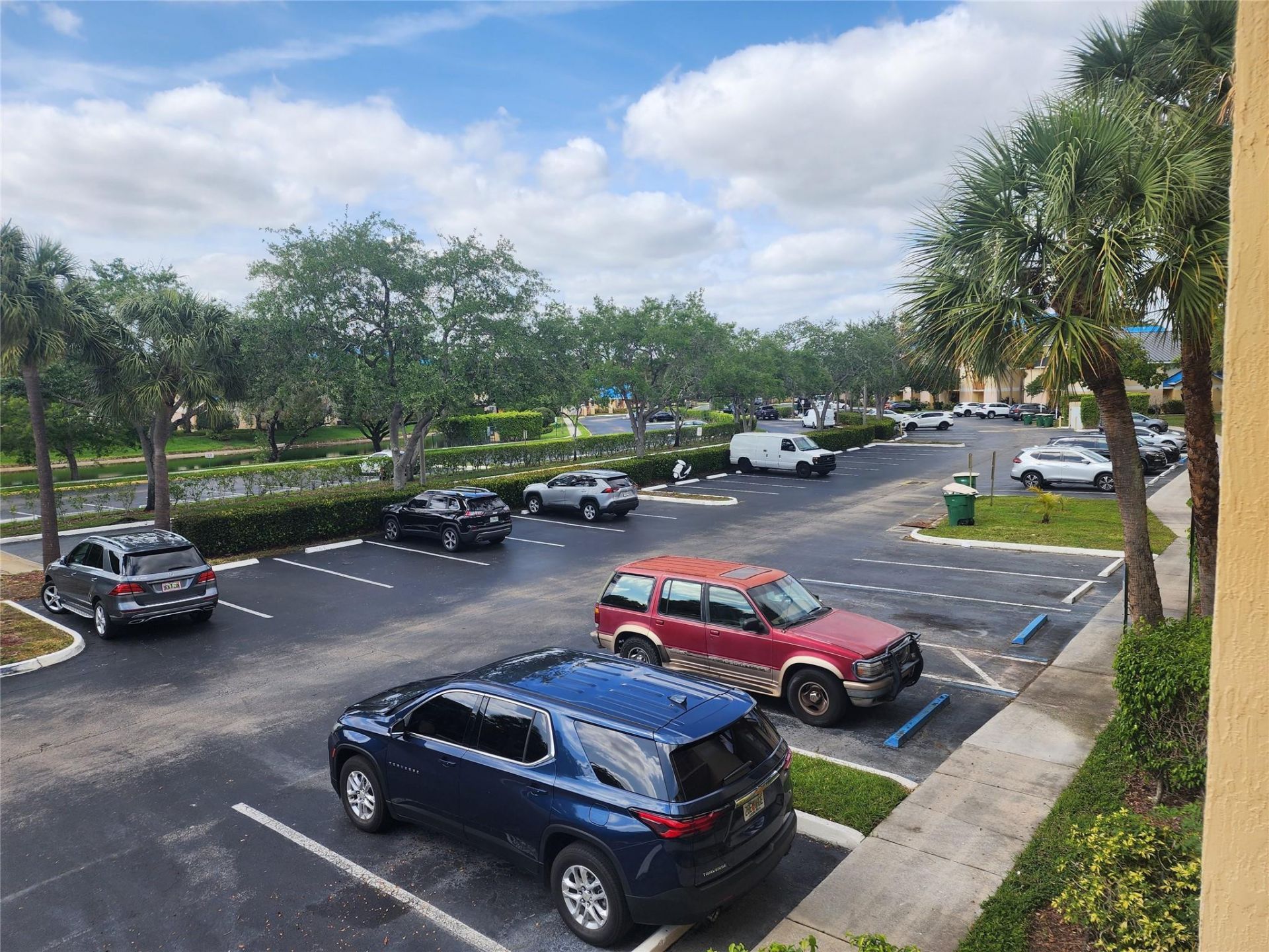 7630 Westwood Drive, Unit 328, Tamarac, FL 33321 Photo