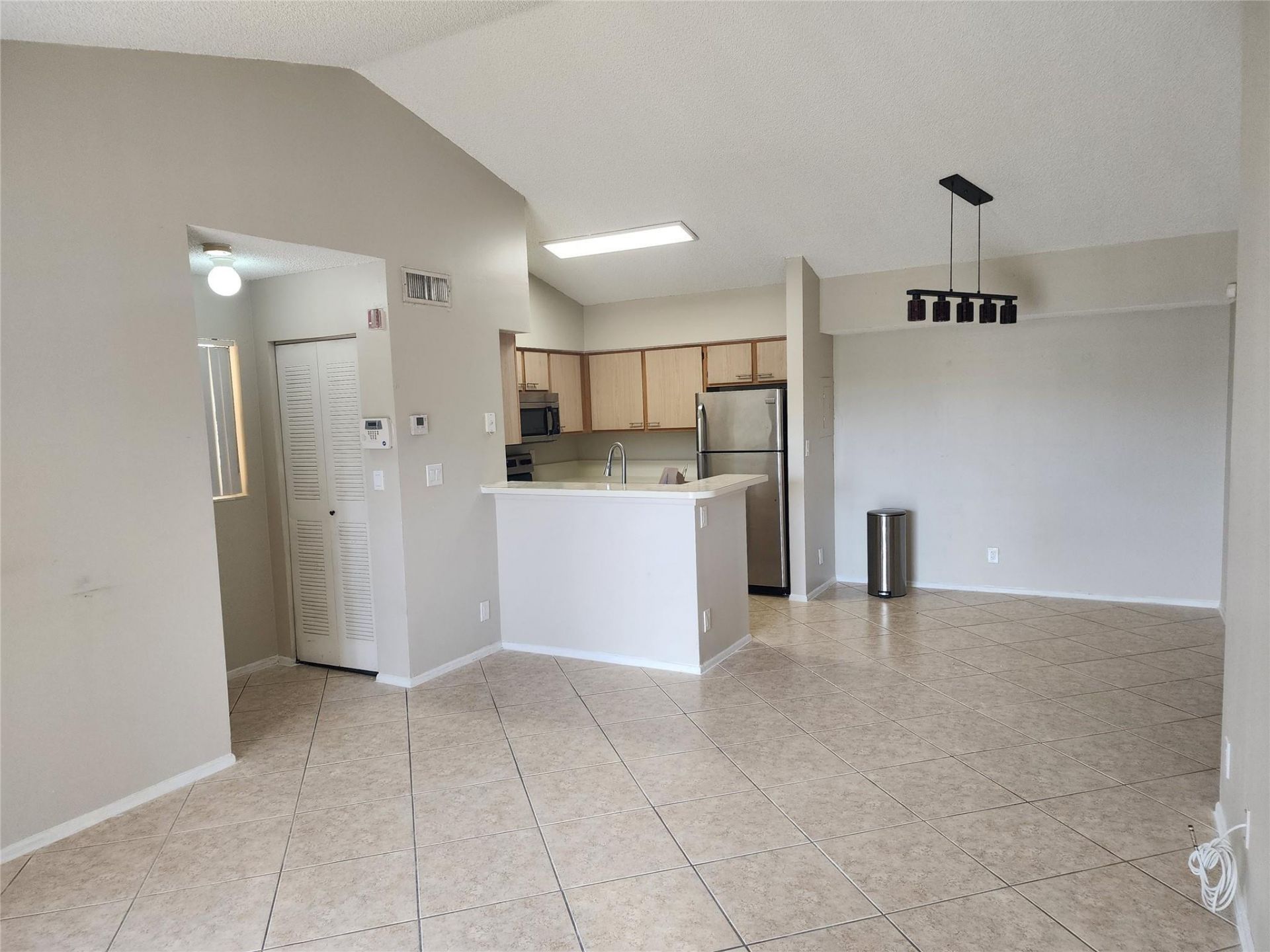 7630 Westwood Drive, Unit 328, Tamarac, FL 33321 Photo