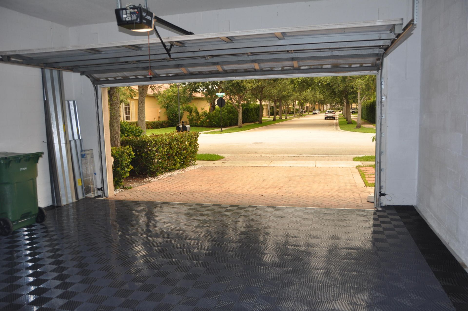 19496 S Whitewater Avenue, Weston, FL 33332 Photo