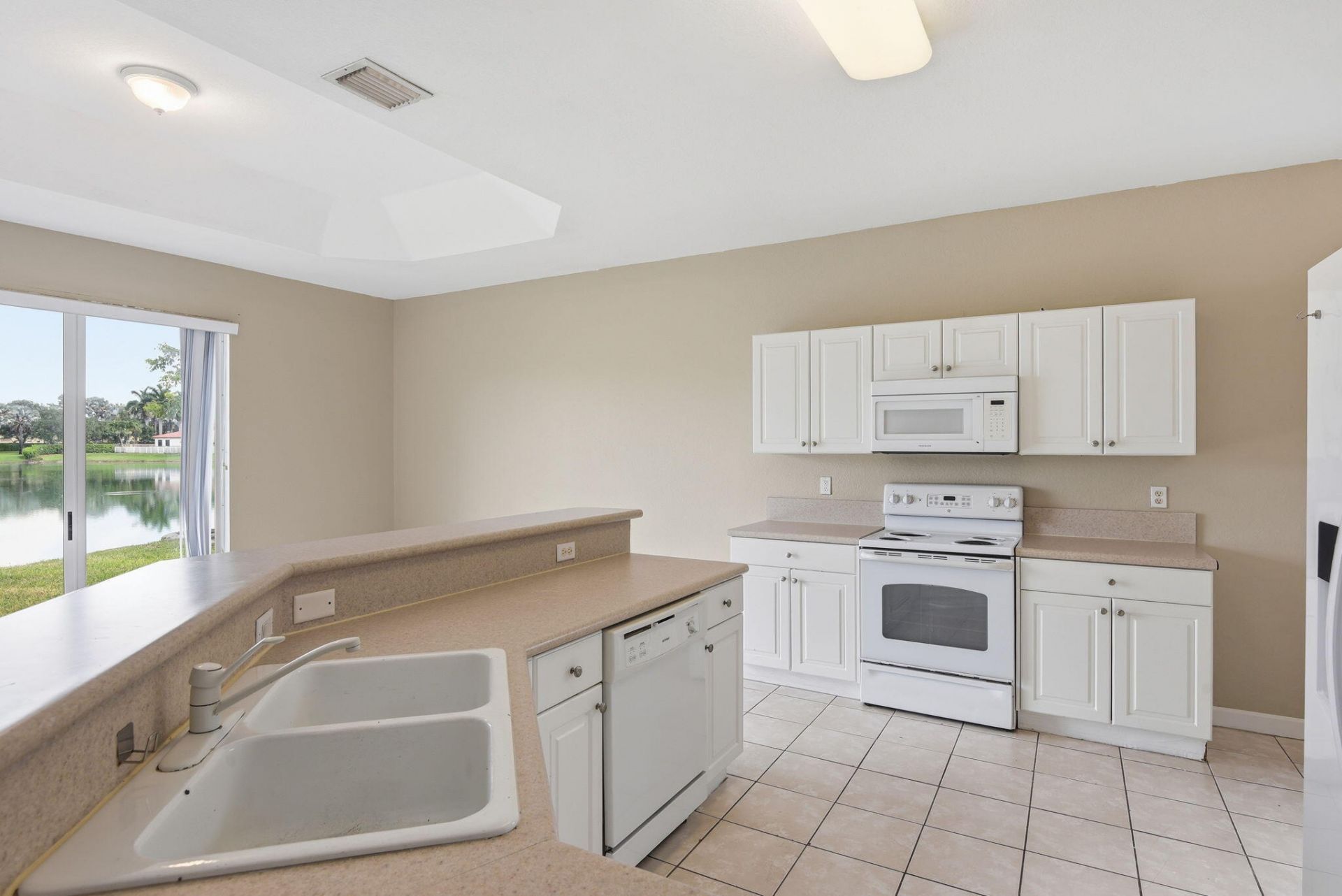 1412 NE 40th Avenue, Homestead, FL 33033 Photo