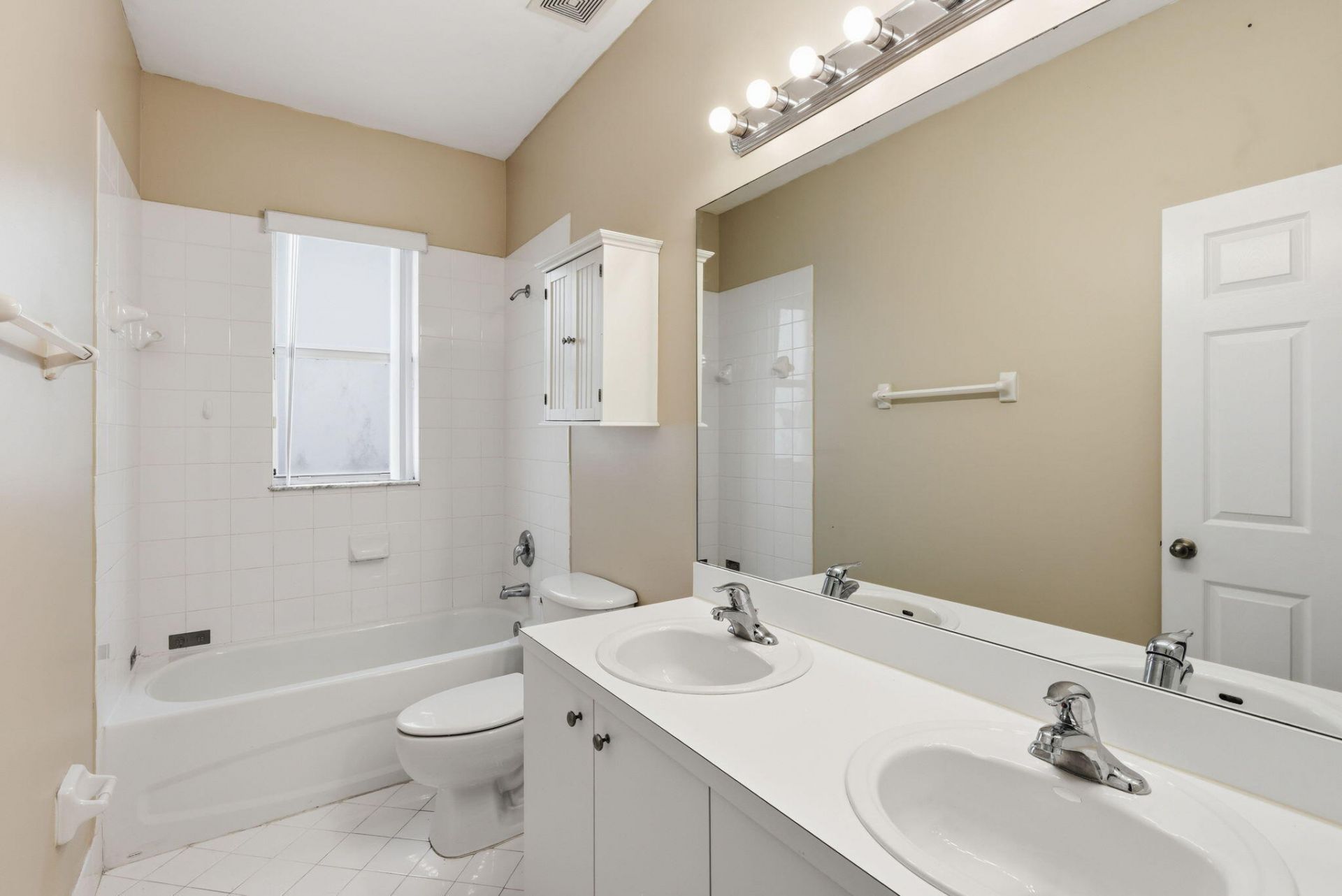 1412 NE 40th Avenue, Homestead, FL 33033 Photo