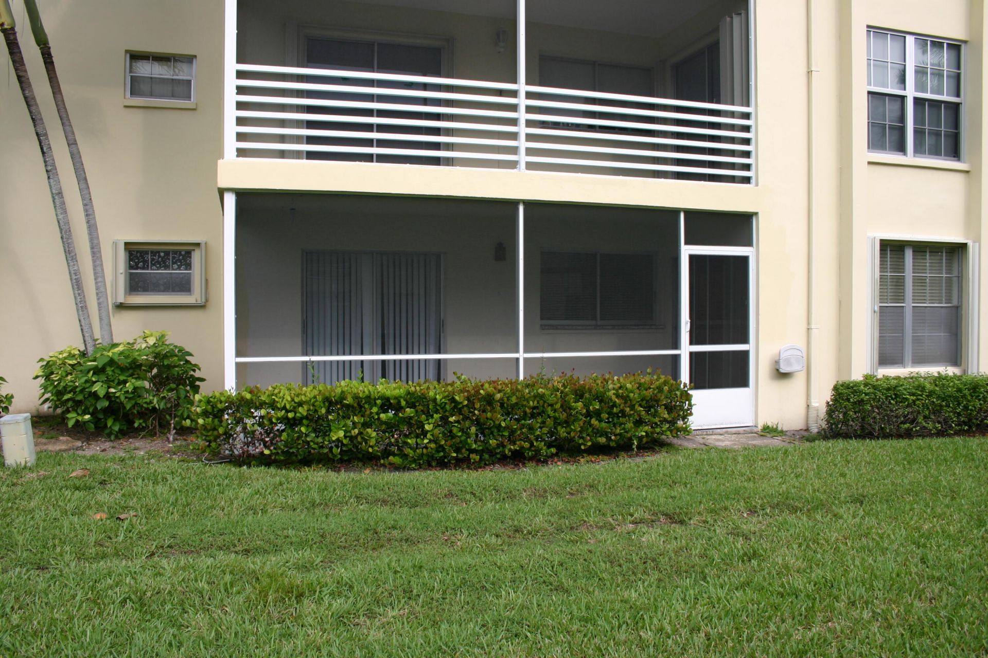 5570 Tamberlane Circle, Unit 130, Palm Beach Gardens, FL 33418 Photo