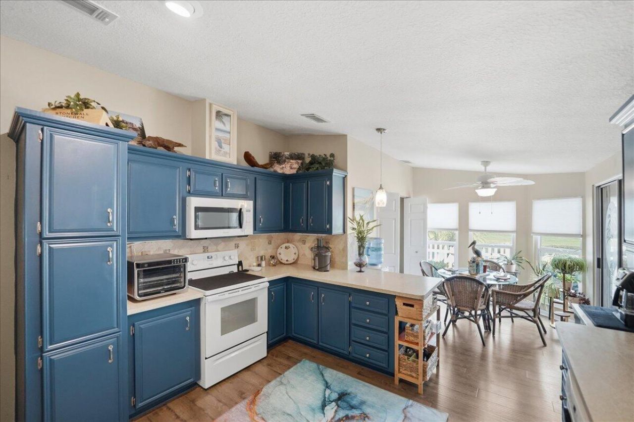 8475 Filifera Court, Port Saint Lucie, FL 34952 Photo