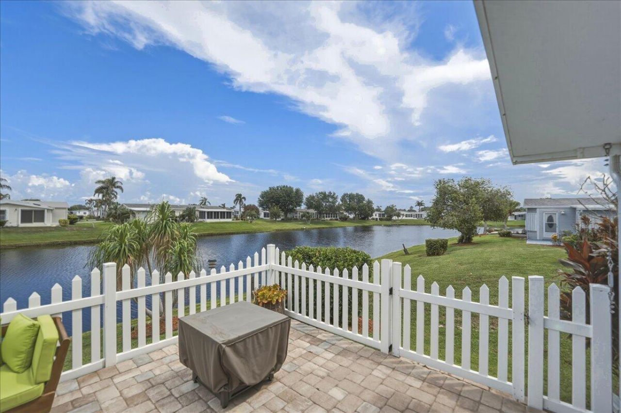 8475 Filifera Court, Port Saint Lucie, FL 34952 Photo
