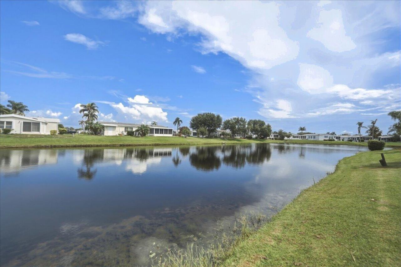 8475 Filifera Court, Port Saint Lucie, FL 34952 Photo