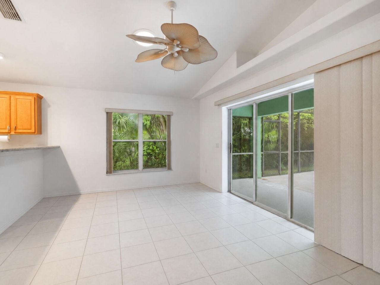 5850 39th Lane, Vero Beach, FL 32966 Photo