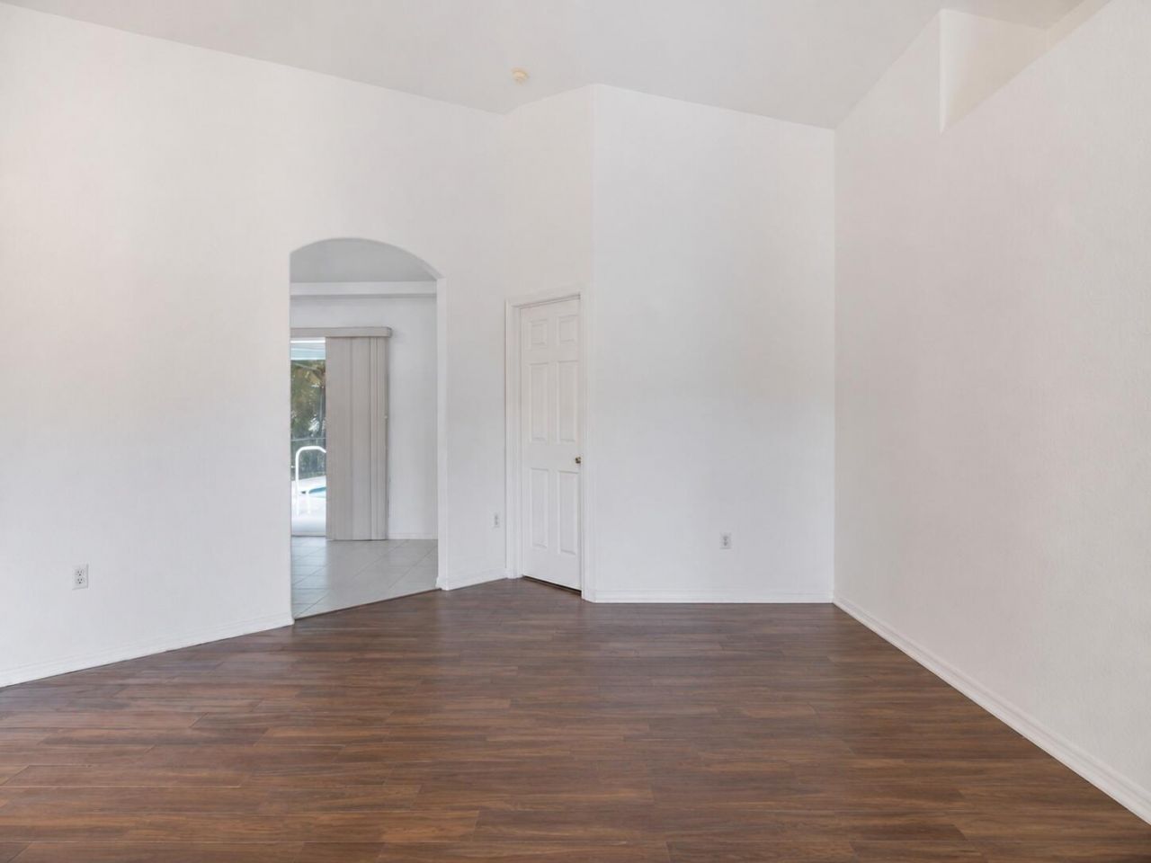 5850 39th Lane, Vero Beach, FL 32966 Photo