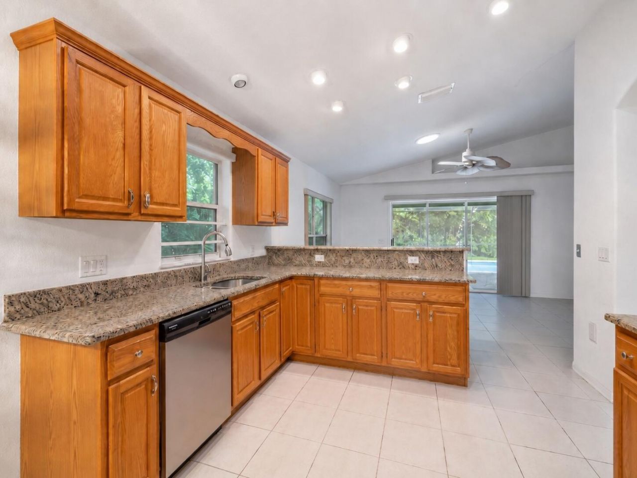 5850 39th Lane, Vero Beach, FL 32966 Photo