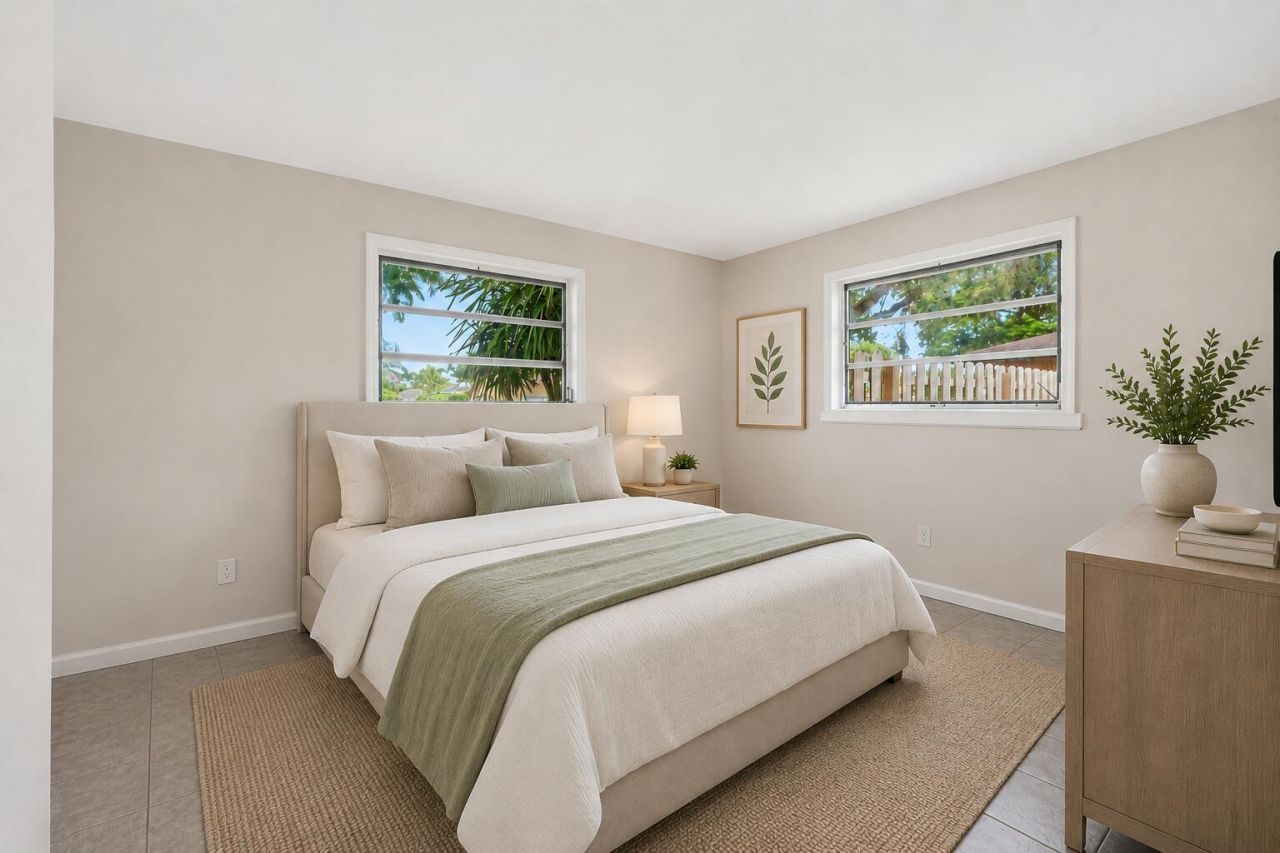 31 W Coconut Drive, Lake Worth, FL 33467 Photo
