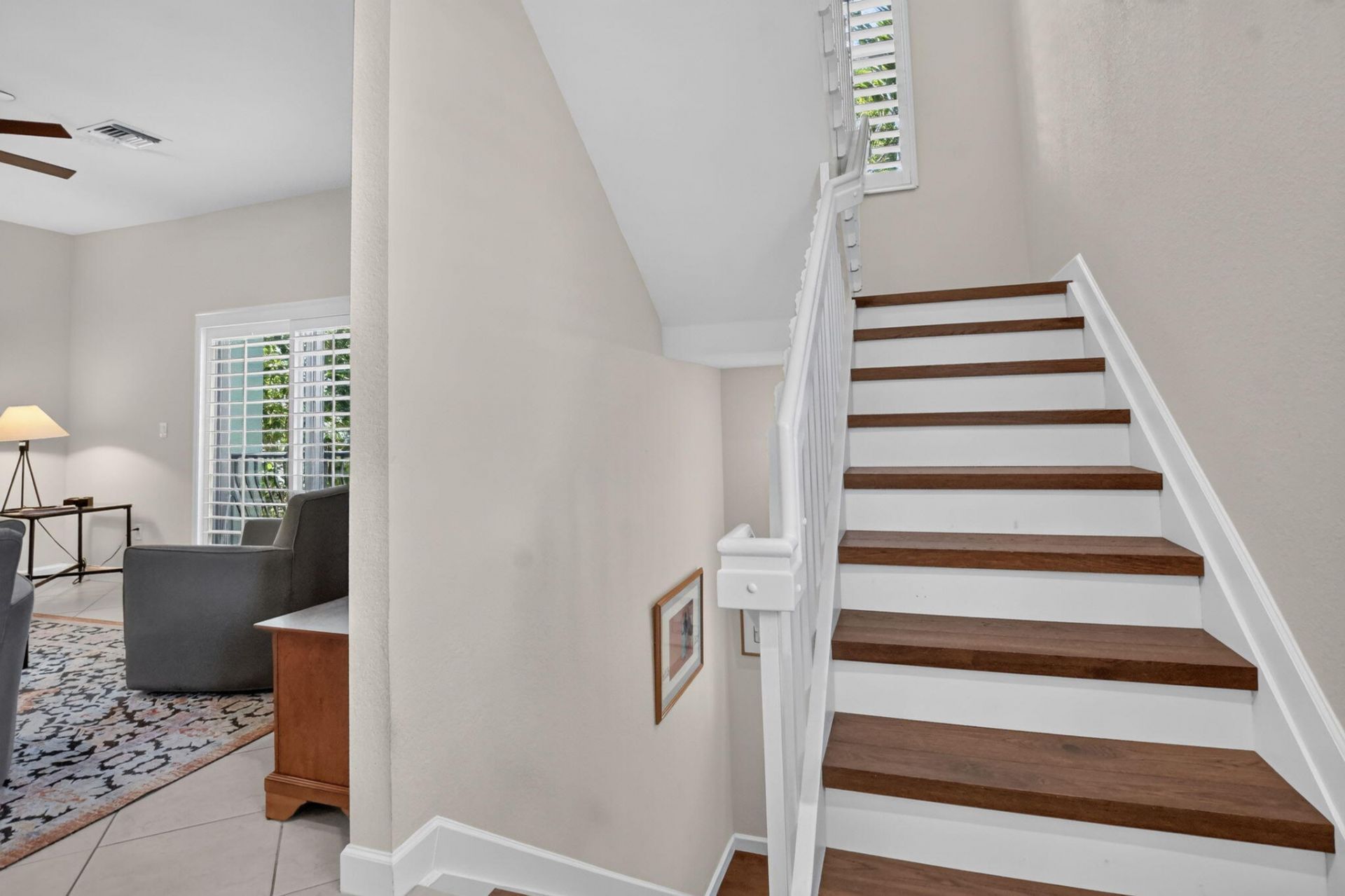 27 NW Hawthorne Place, Boca Raton, FL 33432 Photo