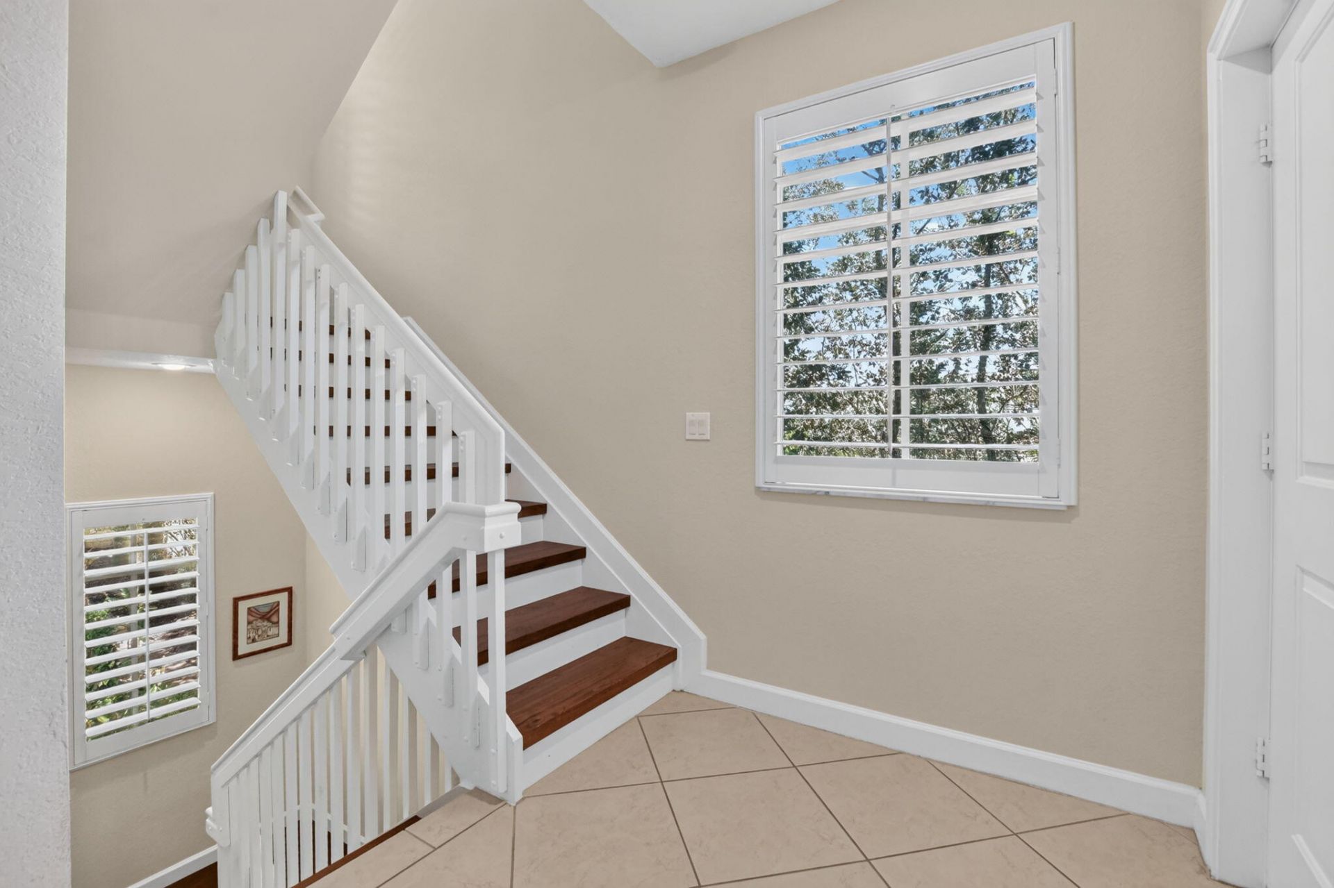 27 NW Hawthorne Place, Boca Raton, FL 33432 Photo