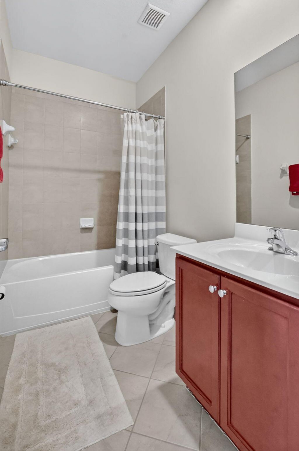 27 NW Hawthorne Place, Boca Raton, FL 33432 Photo