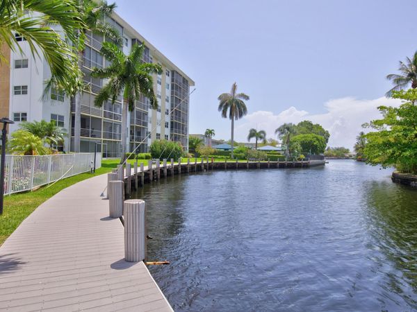 3010 NE 16th Avenue, Unit 502, Oakland Park, FL 33334