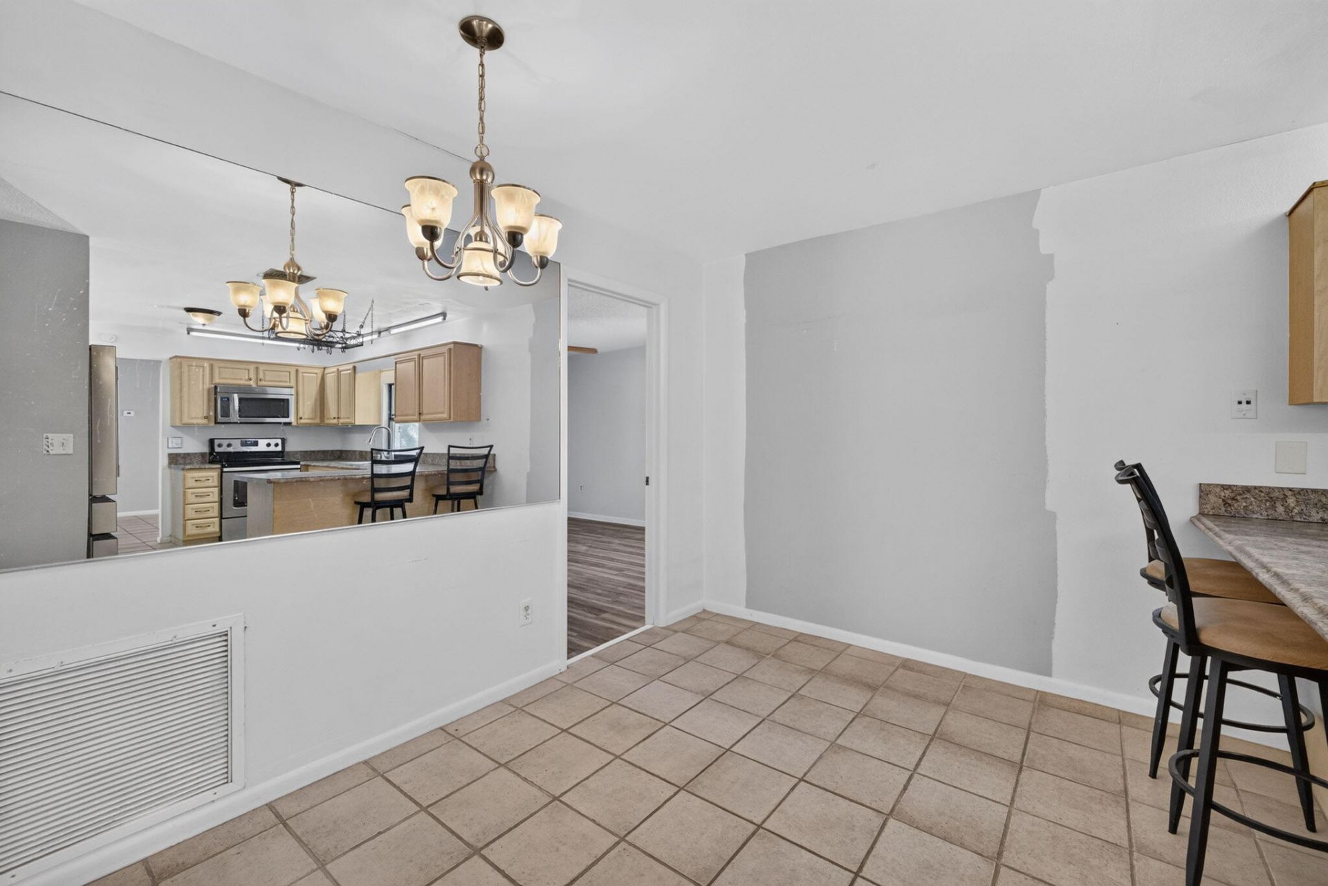 1556 SE Sinbad Avenue, Port Saint Lucie, FL 34952 Photo
