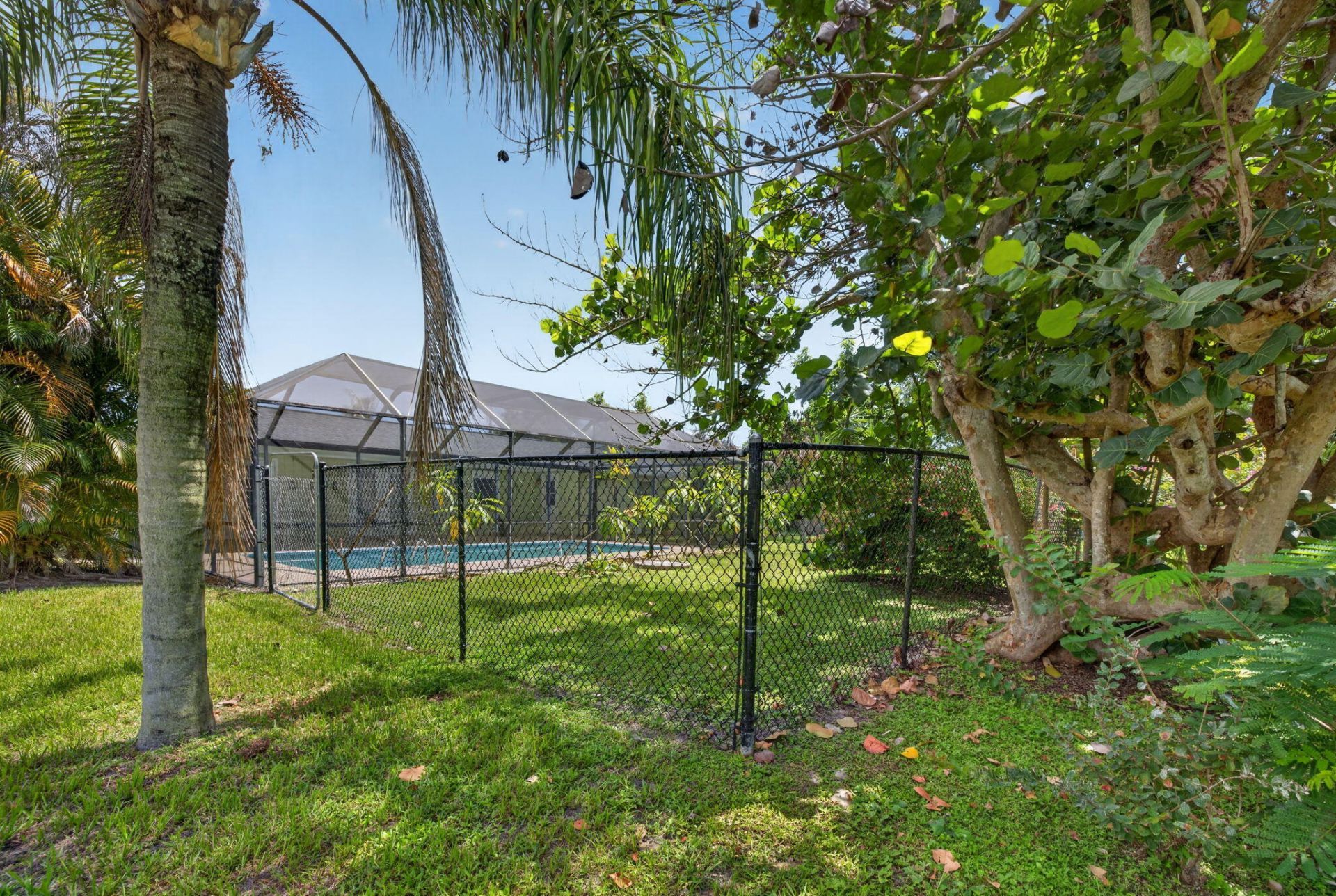 1556 SE Sinbad Avenue, Port Saint Lucie, FL 34952 Photo