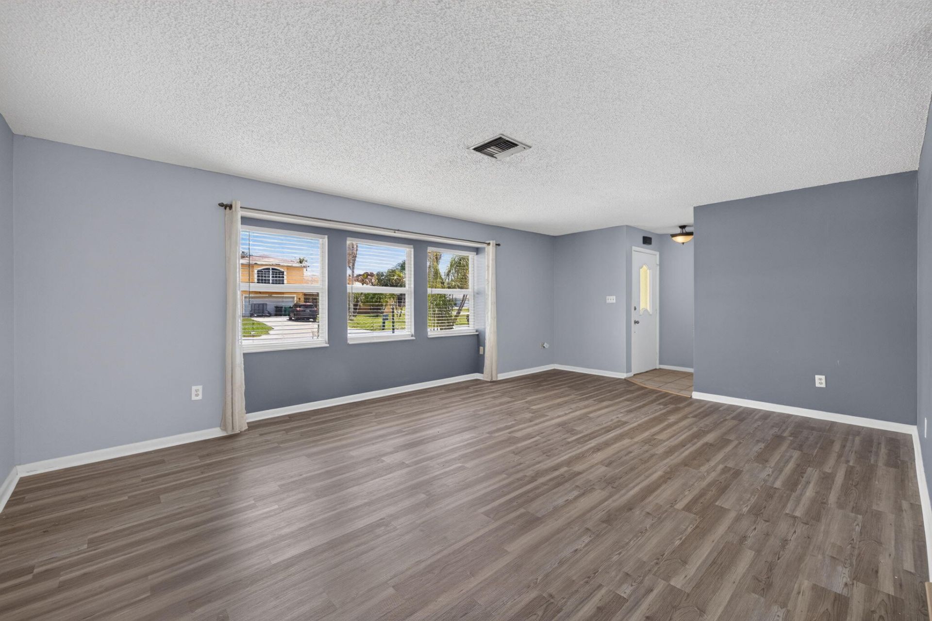 1556 SE Sinbad Avenue, Port Saint Lucie, FL 34952 Photo