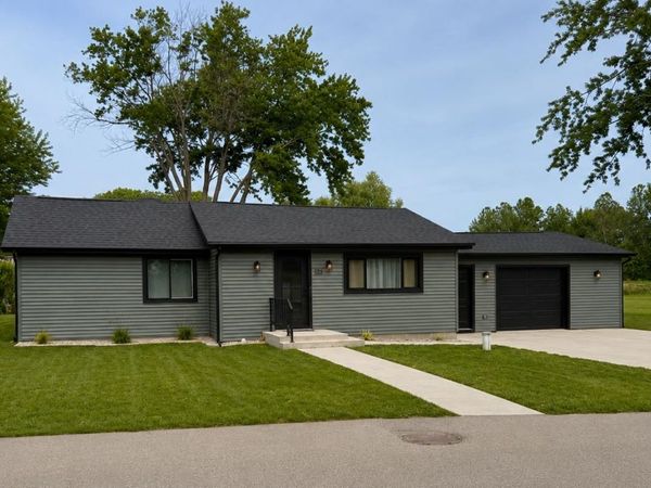 175 Lane 301 Lake George, Fremont, IN 46737