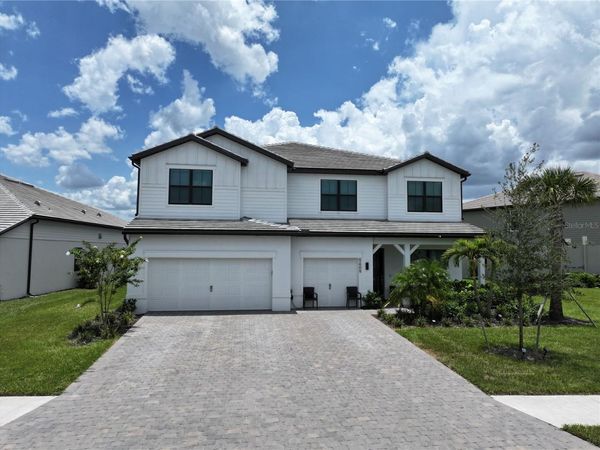 5609 CLEARWATER COURT , LAKEWOOD RANCH, FL 34211
