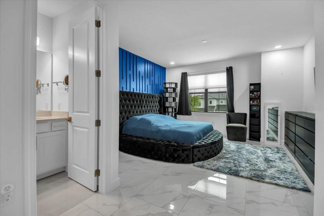 5609 Clearwater Court, Lakewood Ranch, FL 34211 Photo