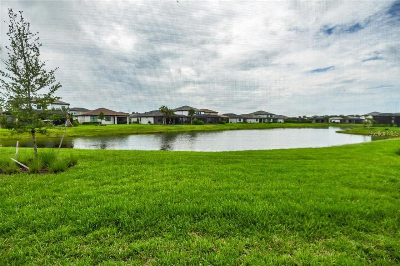 5609 Clearwater Court, Lakewood Ranch, FL 34211 Photo