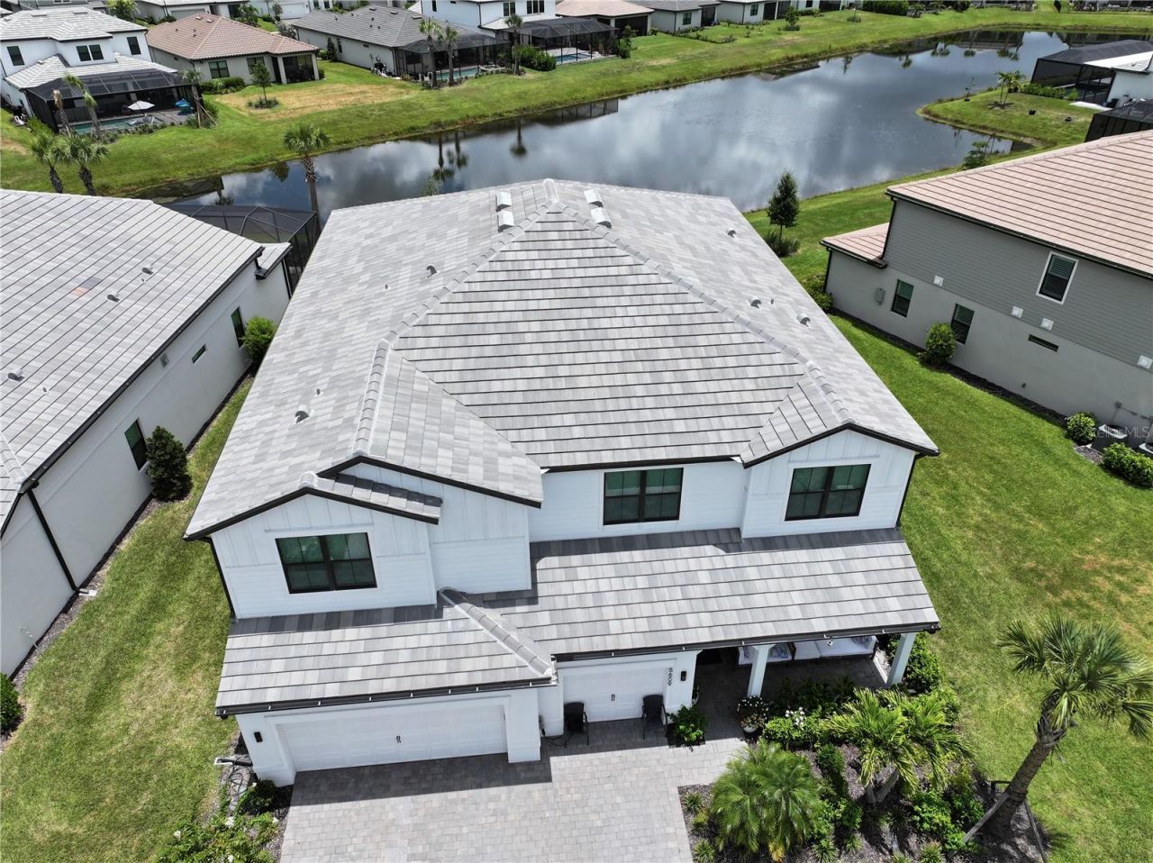 5609 Clearwater Court, Lakewood Ranch, FL 34211 Photo