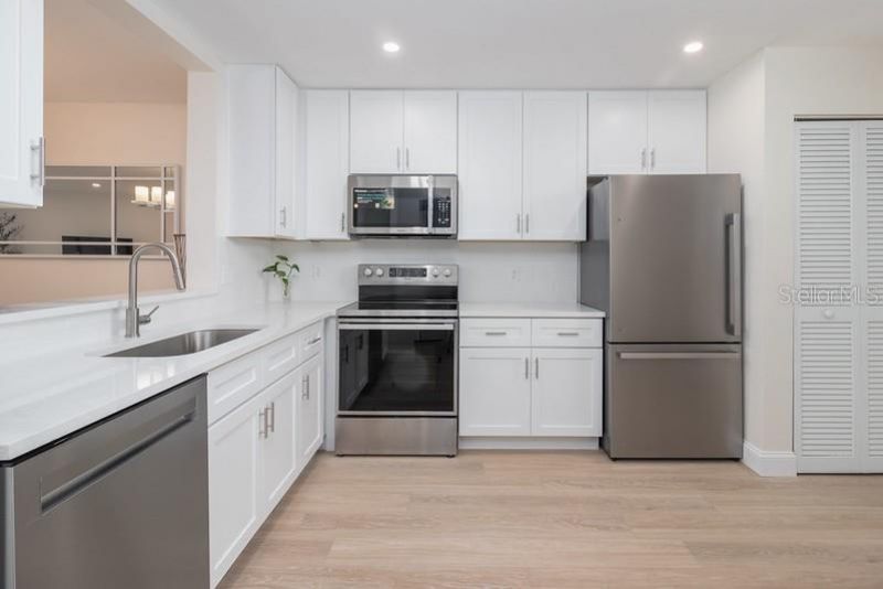 223 Lakewood Drive, Unit 223, Bradenton, FL 34210 Photo