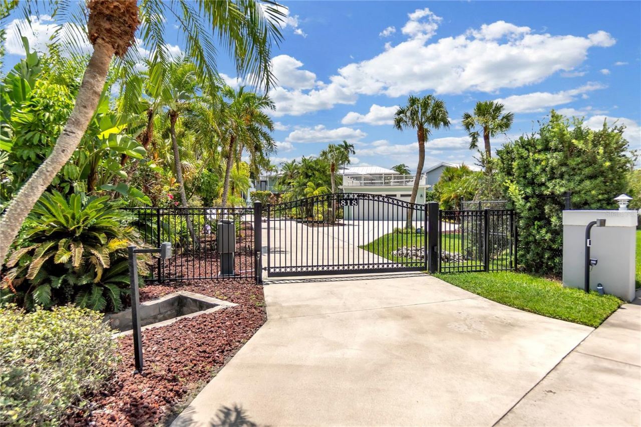 818 Nancy Gamble Lane, Ellenton, FL 34222 Photo