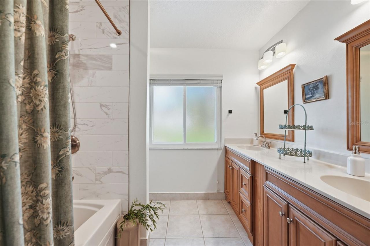 2722 Ingeborg Court , Windermere, FL 34786 Photo