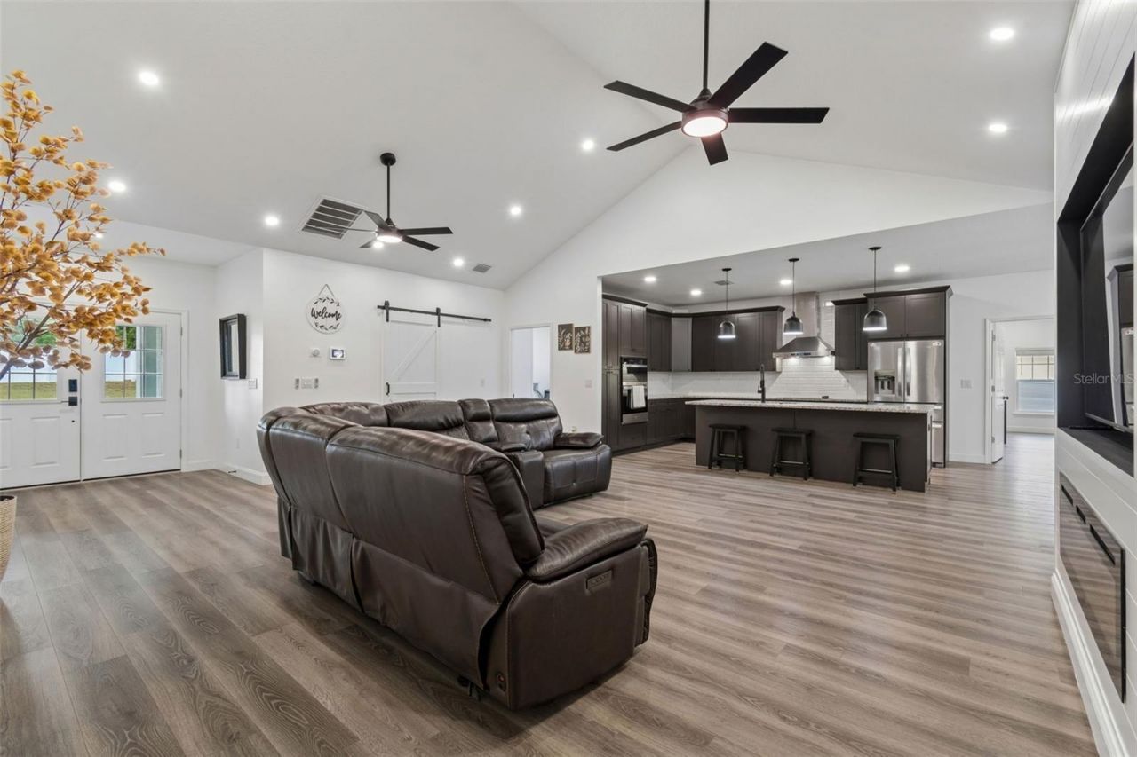36811 Summers Ridge Drive , Dade City, FL 33525 Photo