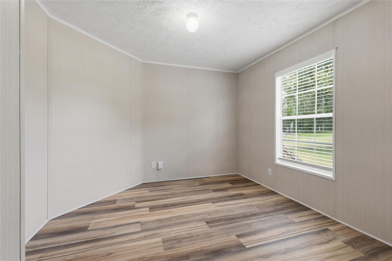 4889 SW 35th Trail , Bell, FL 32619 Photo
