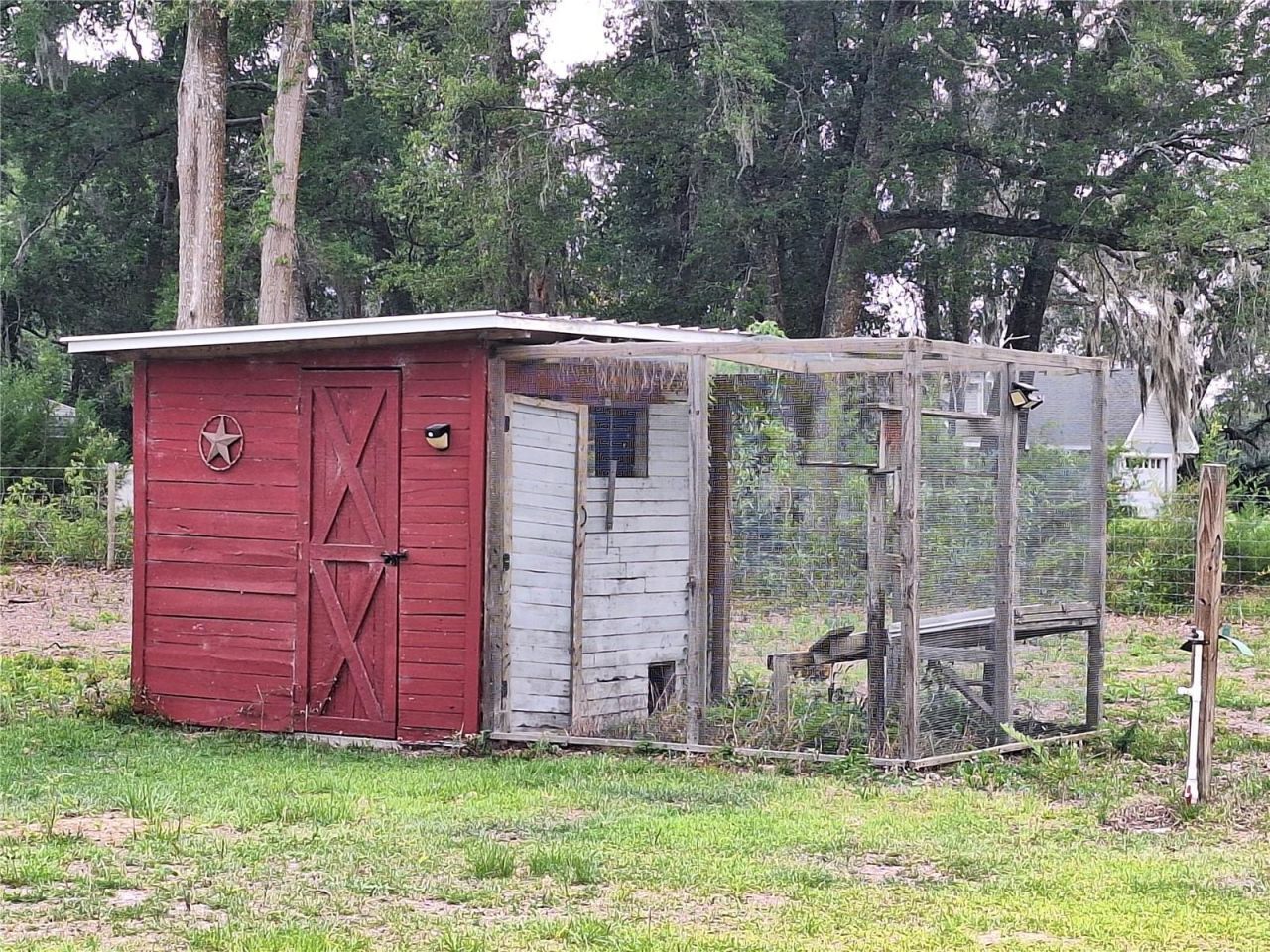 4889 SW 35th Trail , Bell, FL 32619 Photo