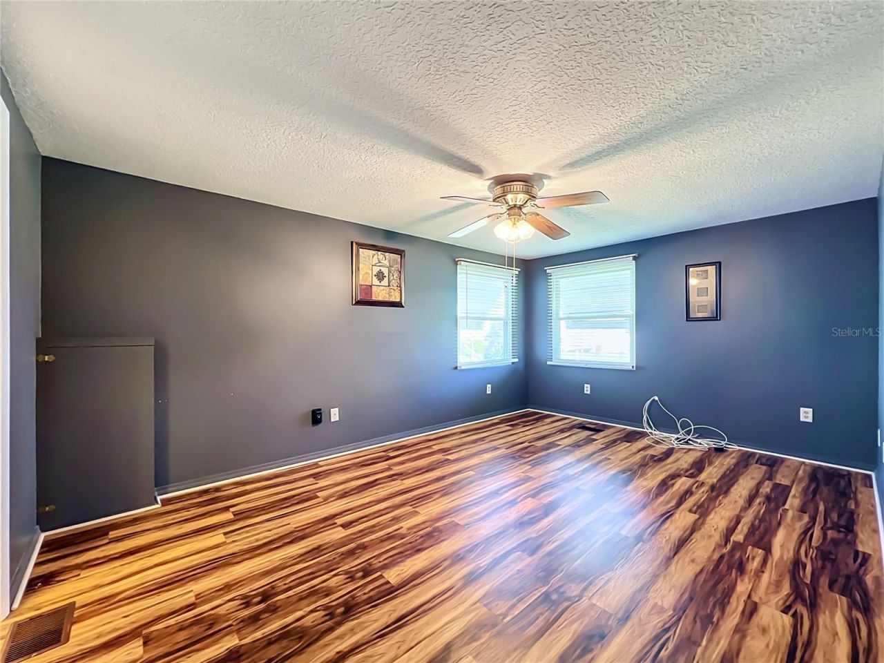 1925 Brookside Drive , Mount Dora, FL 32757 Photo