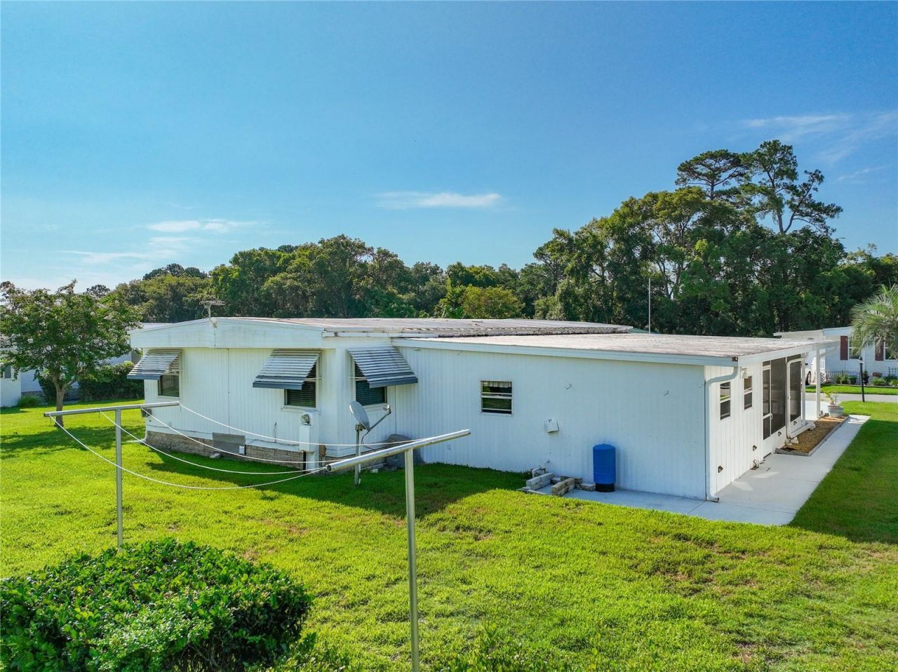 1925 Brookside Drive , Mount Dora, FL 32757 Photo