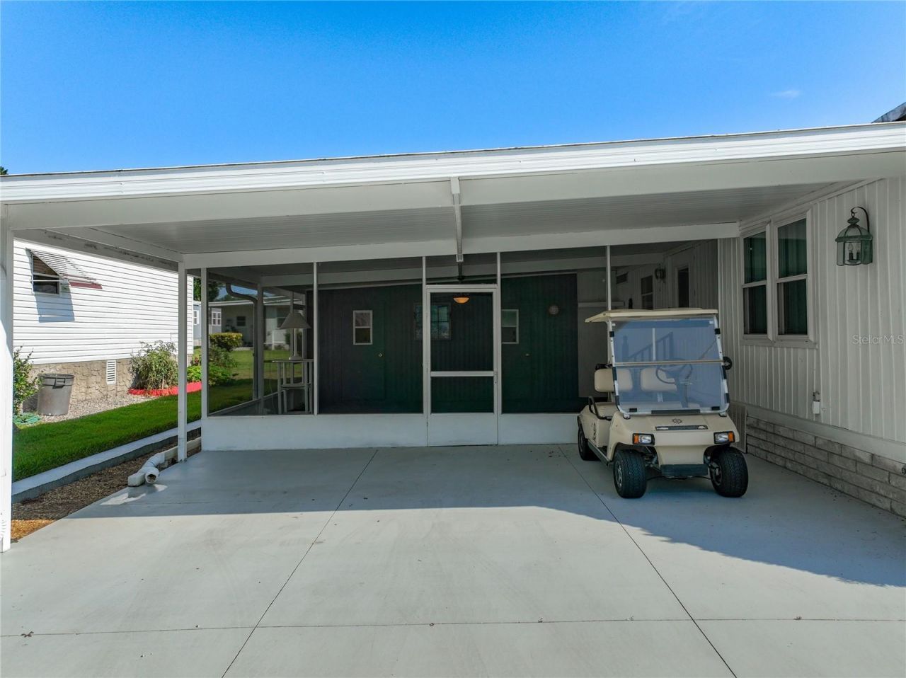 1925 Brookside Drive , Mount Dora, FL 32757 Photo
