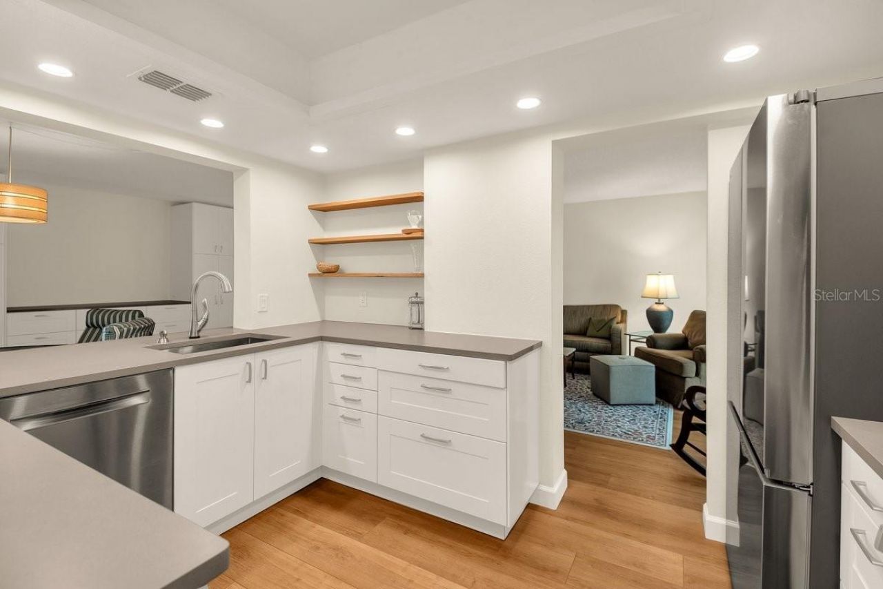 2753 Orchid Oaks Drive, Unit 104, Sarasota, FL 34239 Photo