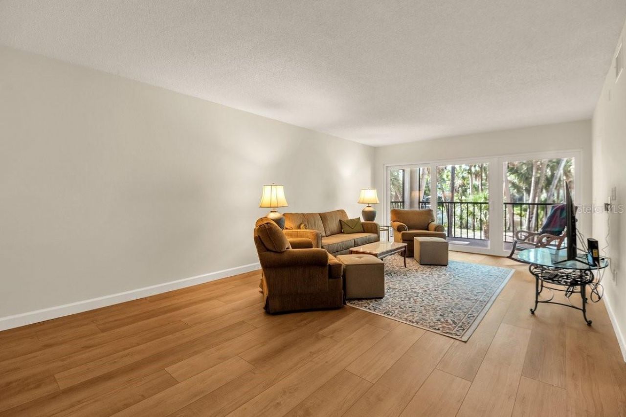 2753 Orchid Oaks Drive, Unit 104, Sarasota, FL 34239 Photo