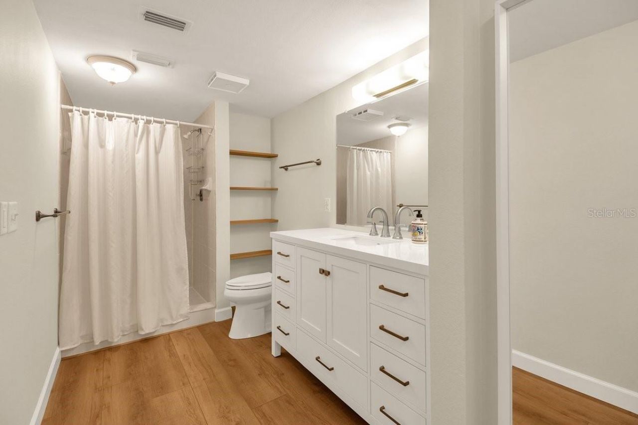 2753 Orchid Oaks Drive, Unit 104, Sarasota, FL 34239 Photo