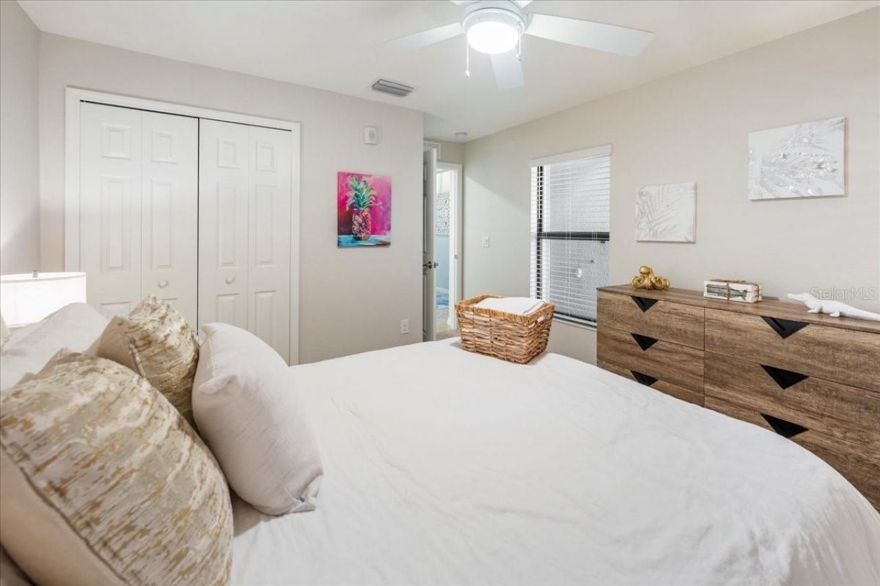5557 Palmer Circle , Unit 202, Bradenton, FL 34211 Photo