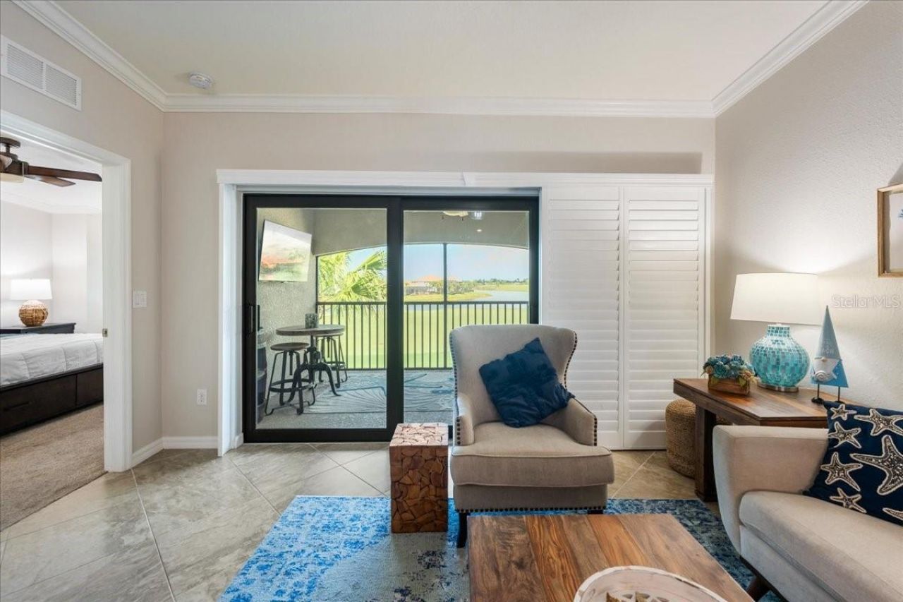 5557 Palmer Circle , Unit 202, Bradenton, FL 34211 Photo