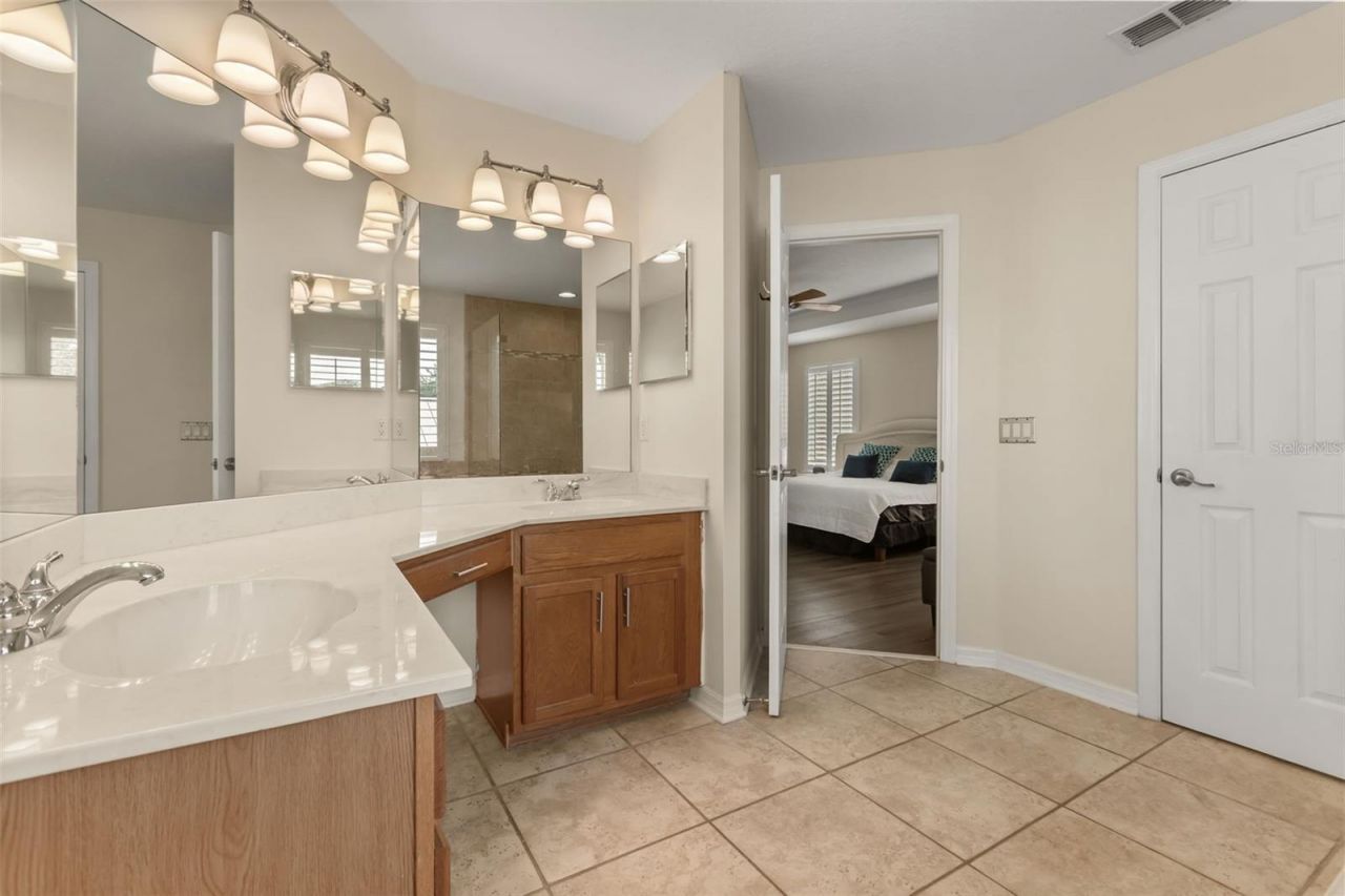1573 Anna Catherine Drive, Orlando, FL 32828 Photo