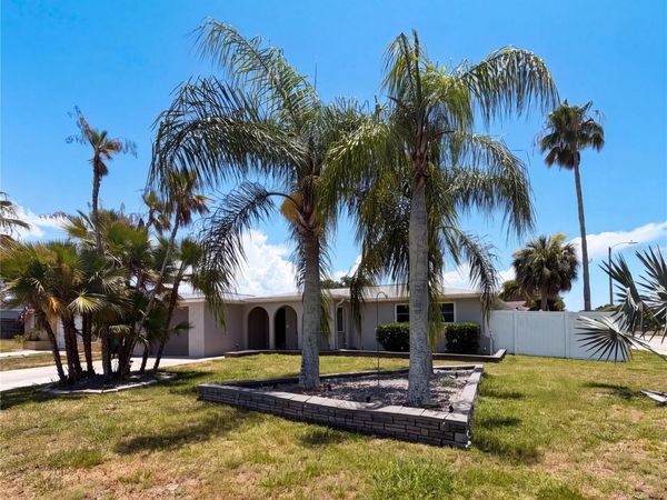 5542 MARBLE DRIVE , NEW PORT RICHEY, FL 34652