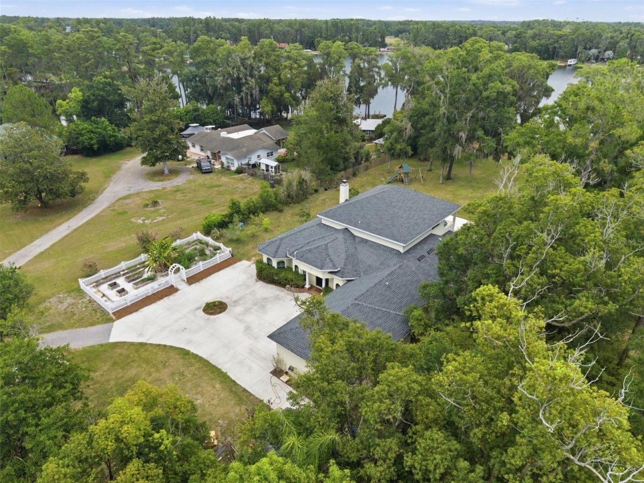 19715 Deer Lake Road, Lutz, FL 33548 Photo