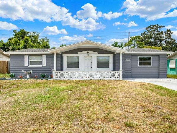 3920 BEACON SQUARE DRIVE , HOLIDAY, FL 34691